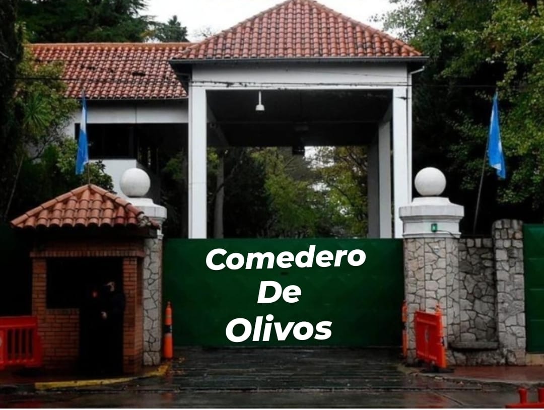 Rey De Ratas y Travesuras, En El…